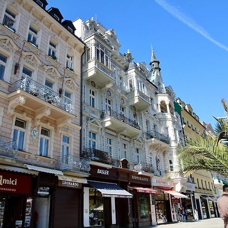 Apartman Sylva Na Stare Louce 42 Karlovy Vary Dış mekan fotoğraf